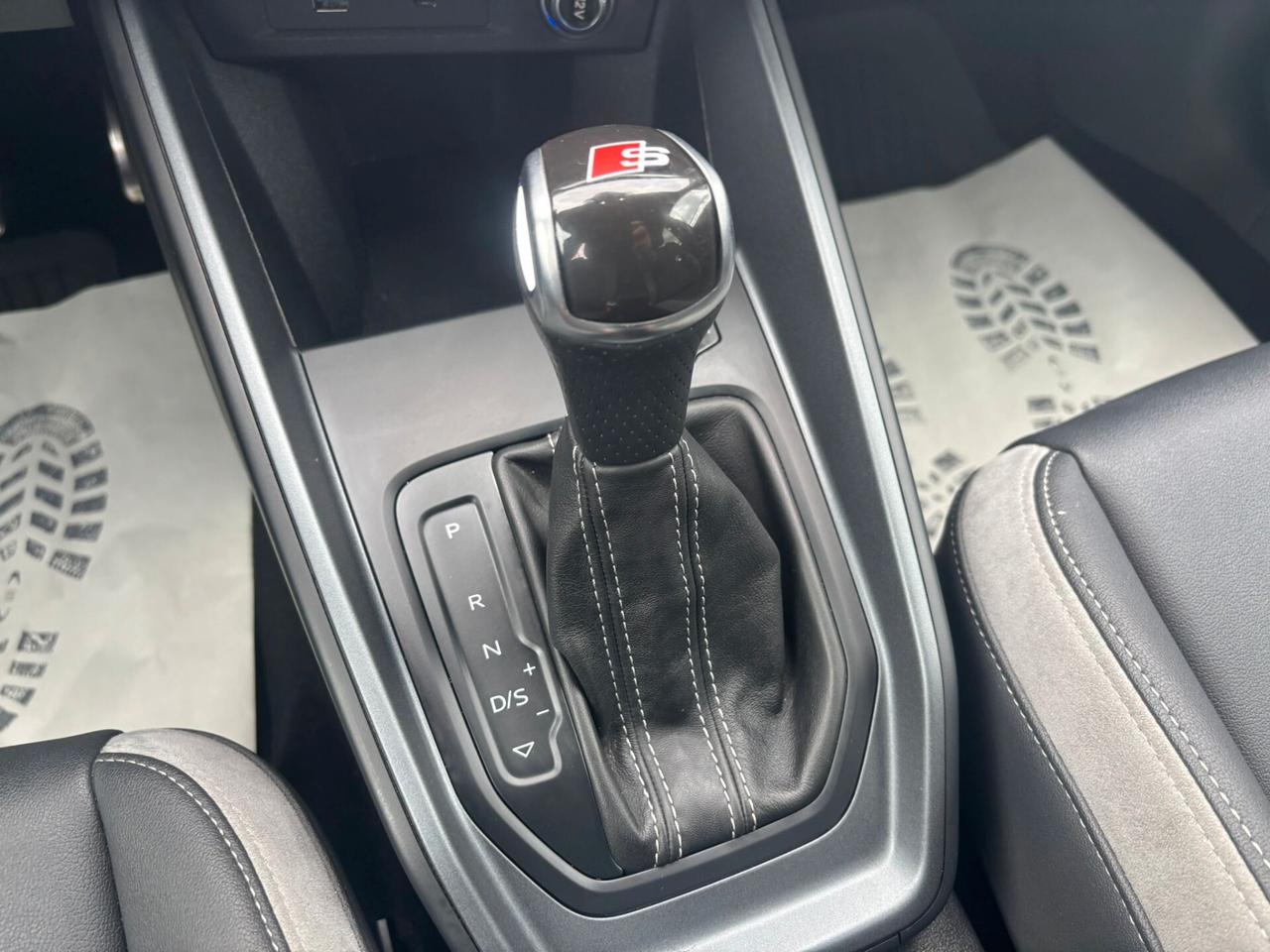 Audi A1 SPB 40 TFSI S tronic line edition