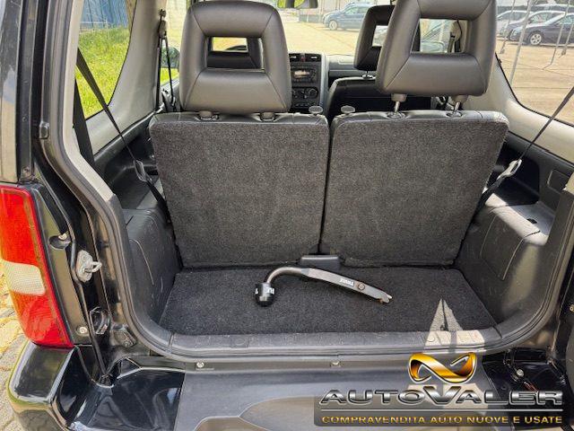 SUZUKI Jimny 1.5 DDiS cat 4x4WD JLX