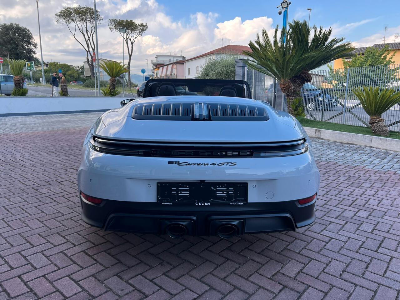 Porsche 992.2 Carrera 4 GTS Cabriolet