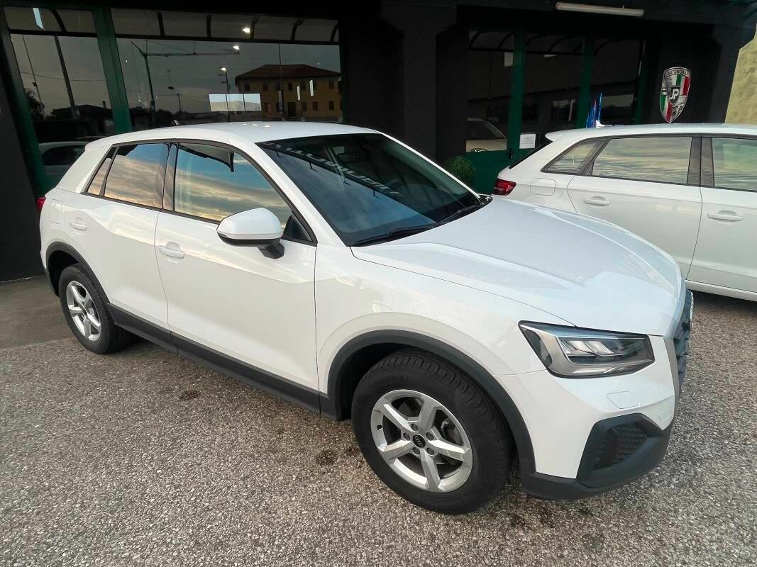 Audi Q2 30 2.0 tdi Business s-tronic FULL LED PDC