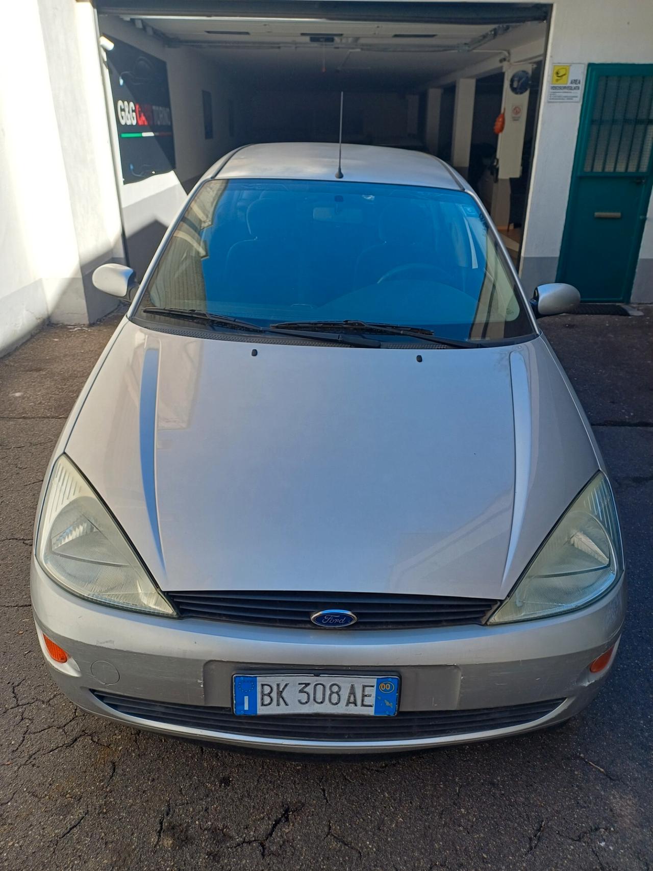 Ford Focus 1.8 TDDi cat SW Zetec