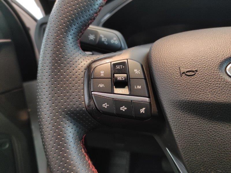 FORD Kuga 3ª serie - Kuga 2.5 Full Hybrid 190 CV CVT 2WD ST-Line X