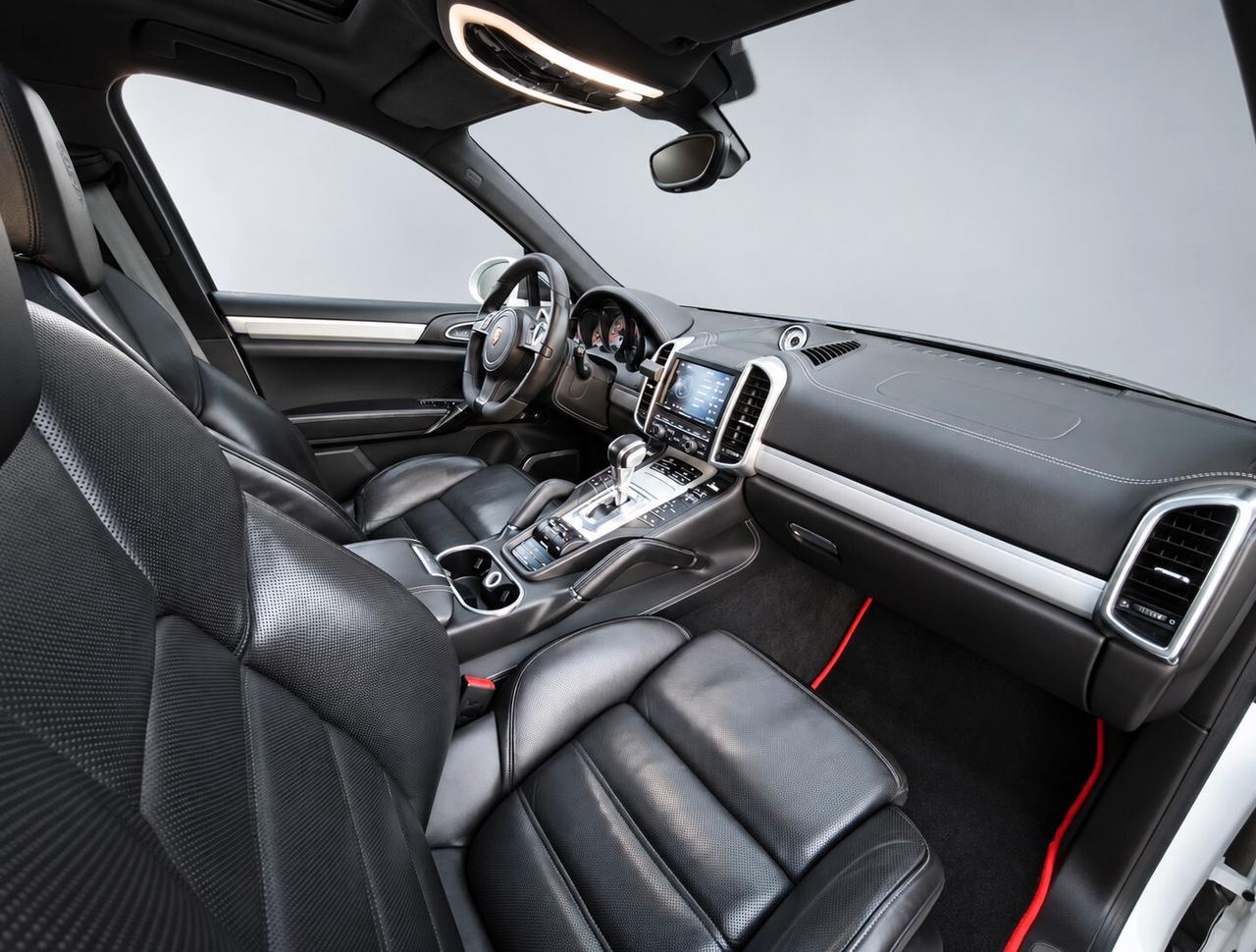 Porsche Cayenne Turbo Chrono HAMANN BODYKIT