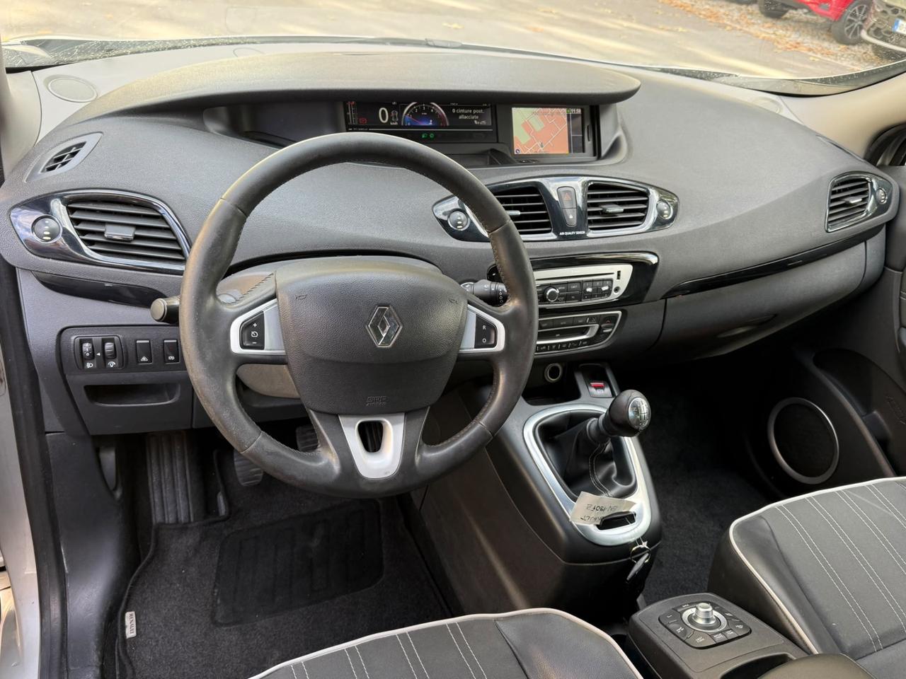 Renault Scenic Scénic XMod 1.5 dCi 110CV EDC Bose