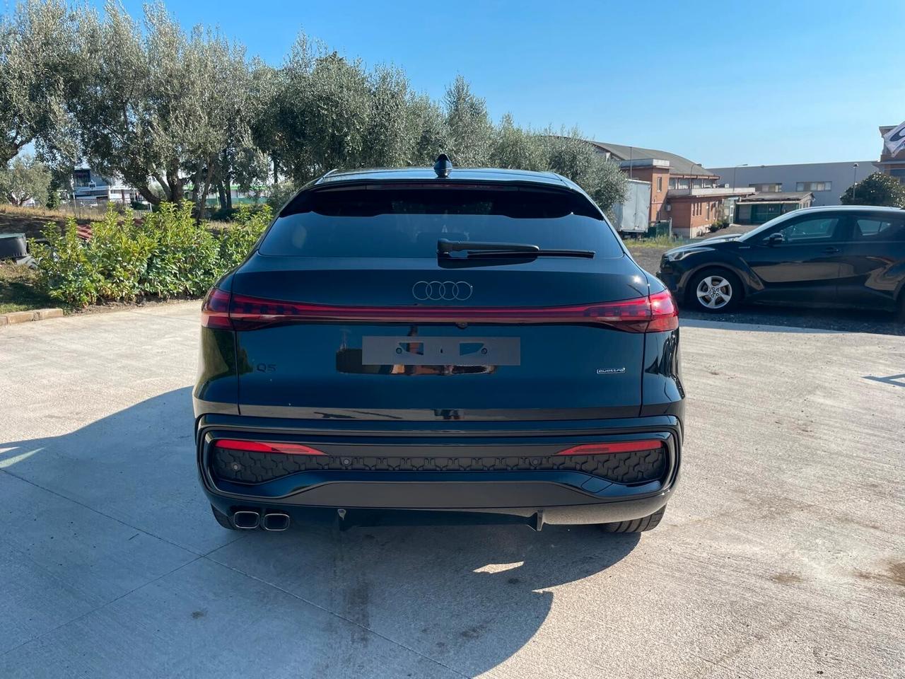 Audi Q5 SPB TDi 150 kW mHEV+ S tronic quattro line edition