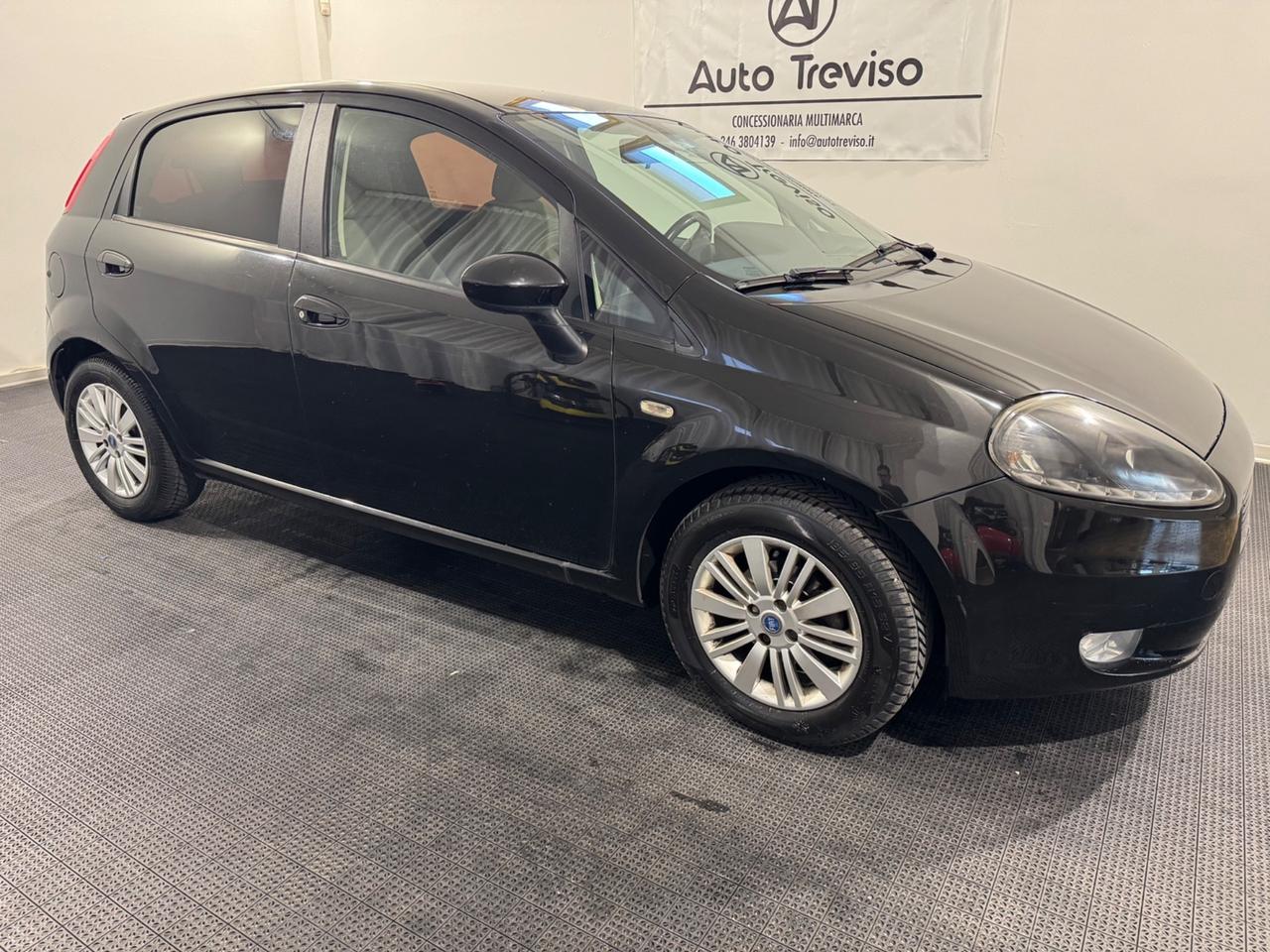 Fiat Grande Punto 1.4 Starjet 16V 5 porte Dynamic