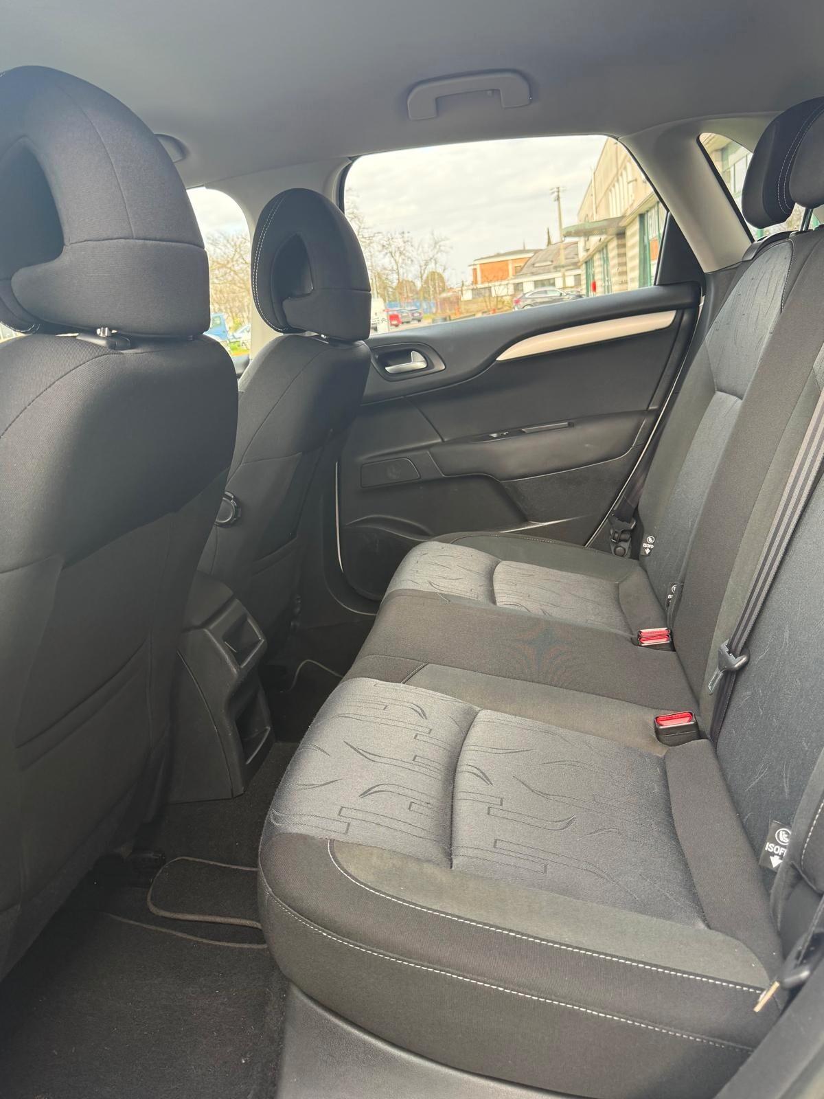 Citroen C4 1.4 VTi 95 Seduction