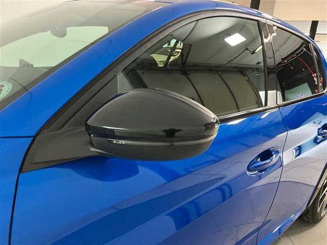 PEUGEOT 208 1.2 Hybrid 48V 145cv GT e-DCS6