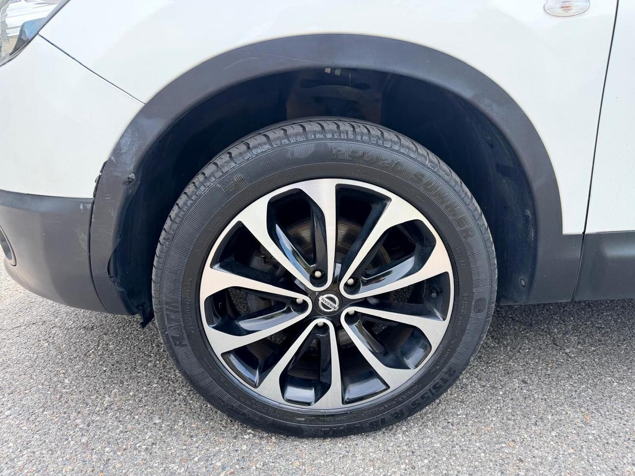 Nissan Qashqai 2.0 dCi DPF Tekna