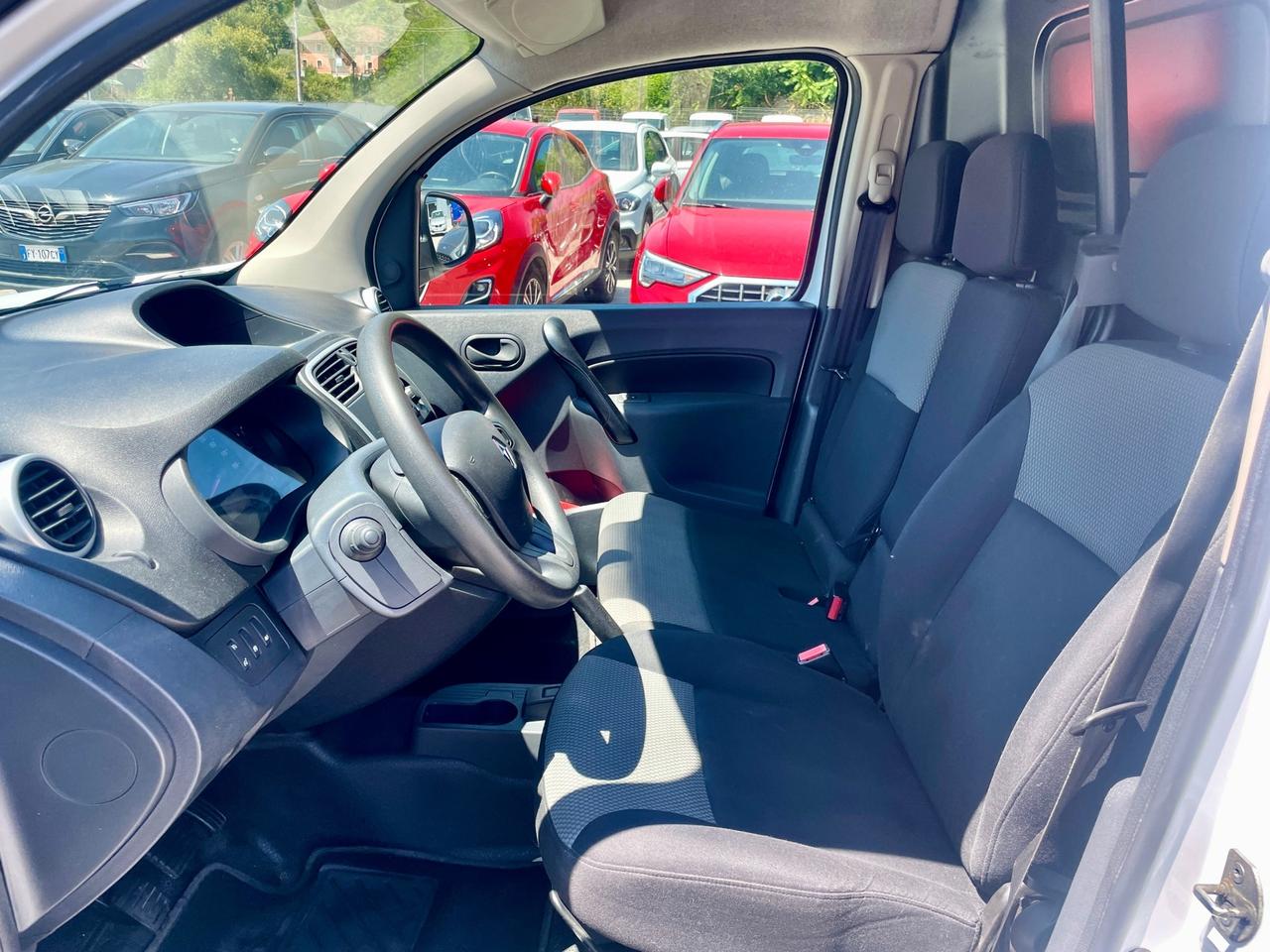 Renault Kangoo DCI DOPPIA PORTA LAT. -3POSTI