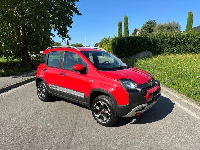 FIAT Panda CROSS 0.9 TwinAir Turbo S&S 4x4 NEOPATENTATI
