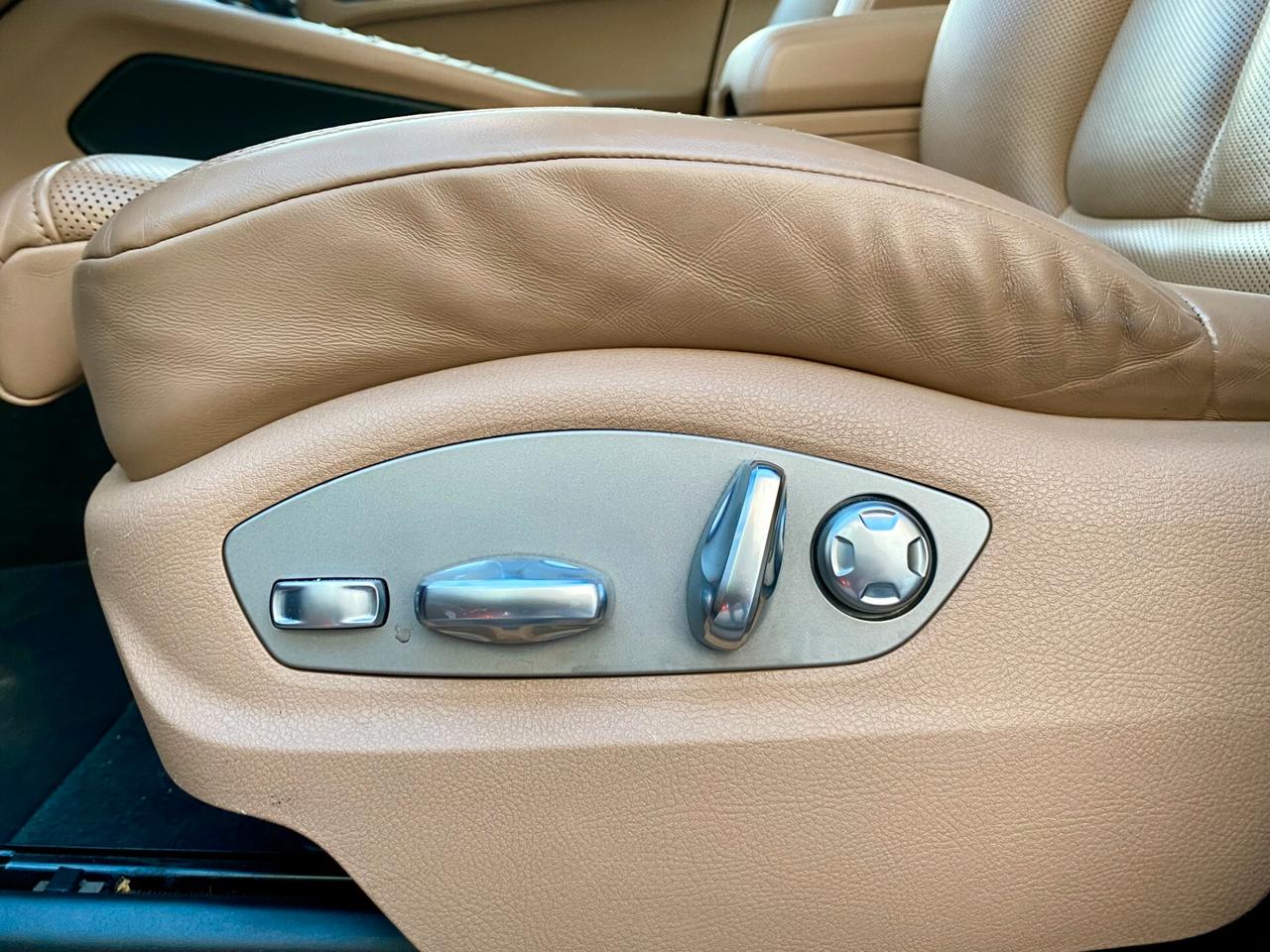 Porsche Macan 2.0 245cv pdk