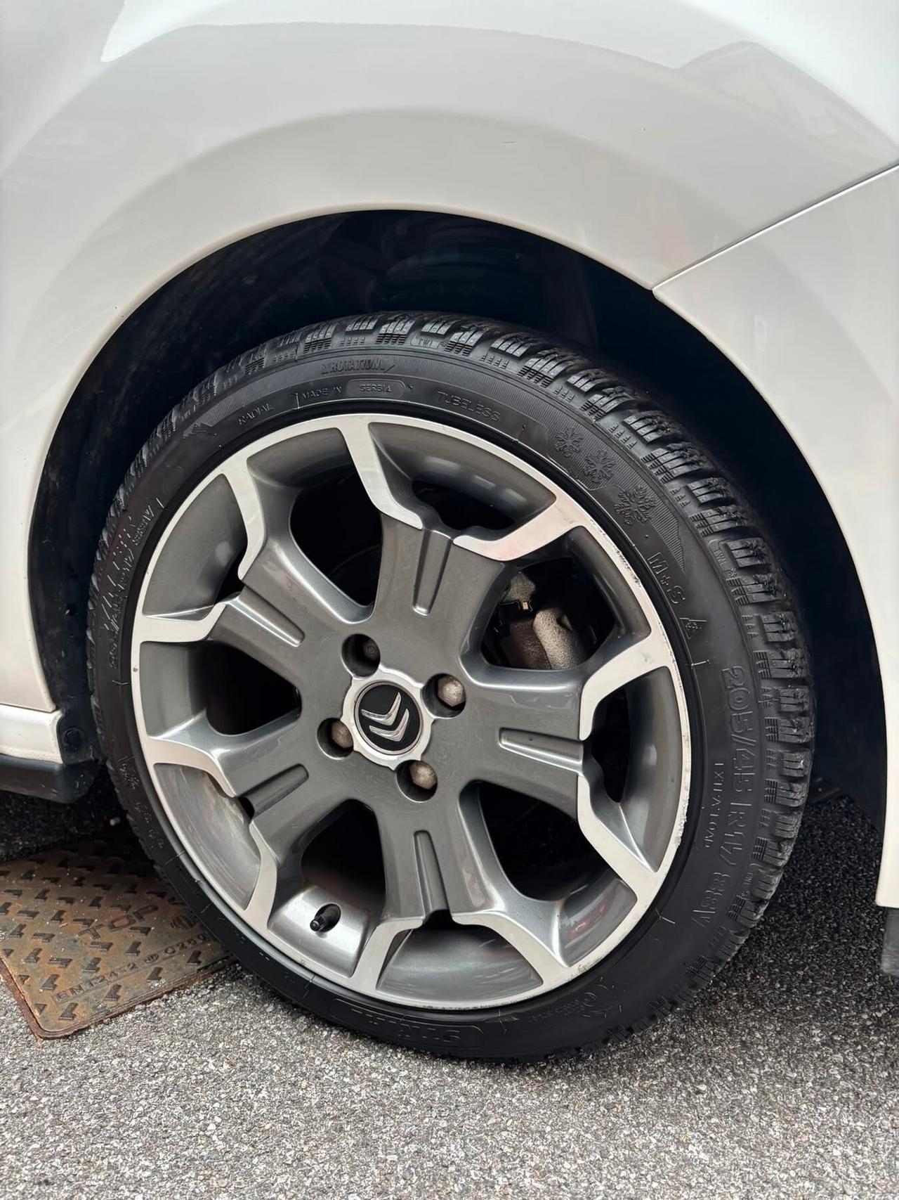 Ds DS3 3 1.6 e-HDi 90 So Chic NEOPATENTATI