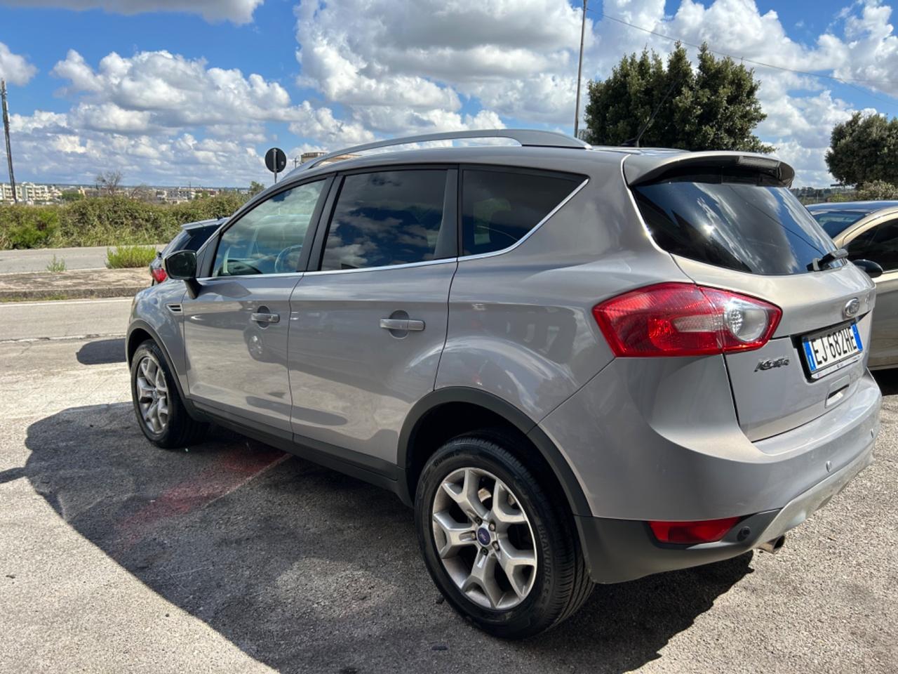 Ford Kuga 2.0 TDCi 140 CV 2WD Titanium DPF