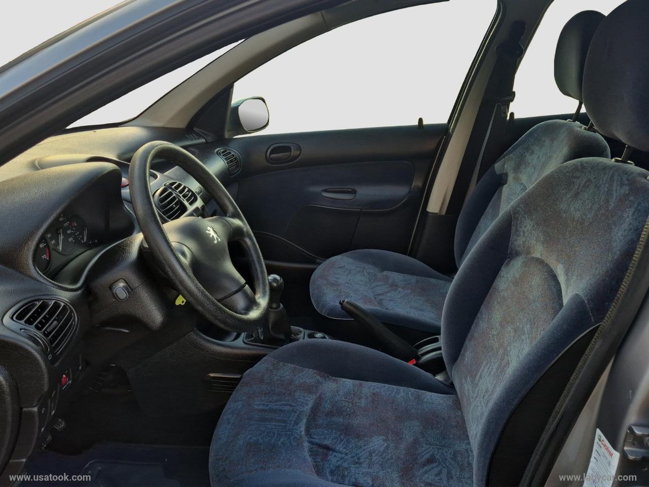 PEUGEOT 206 1.4 5p. ADATTA ANCHE A NEOPATENTATI