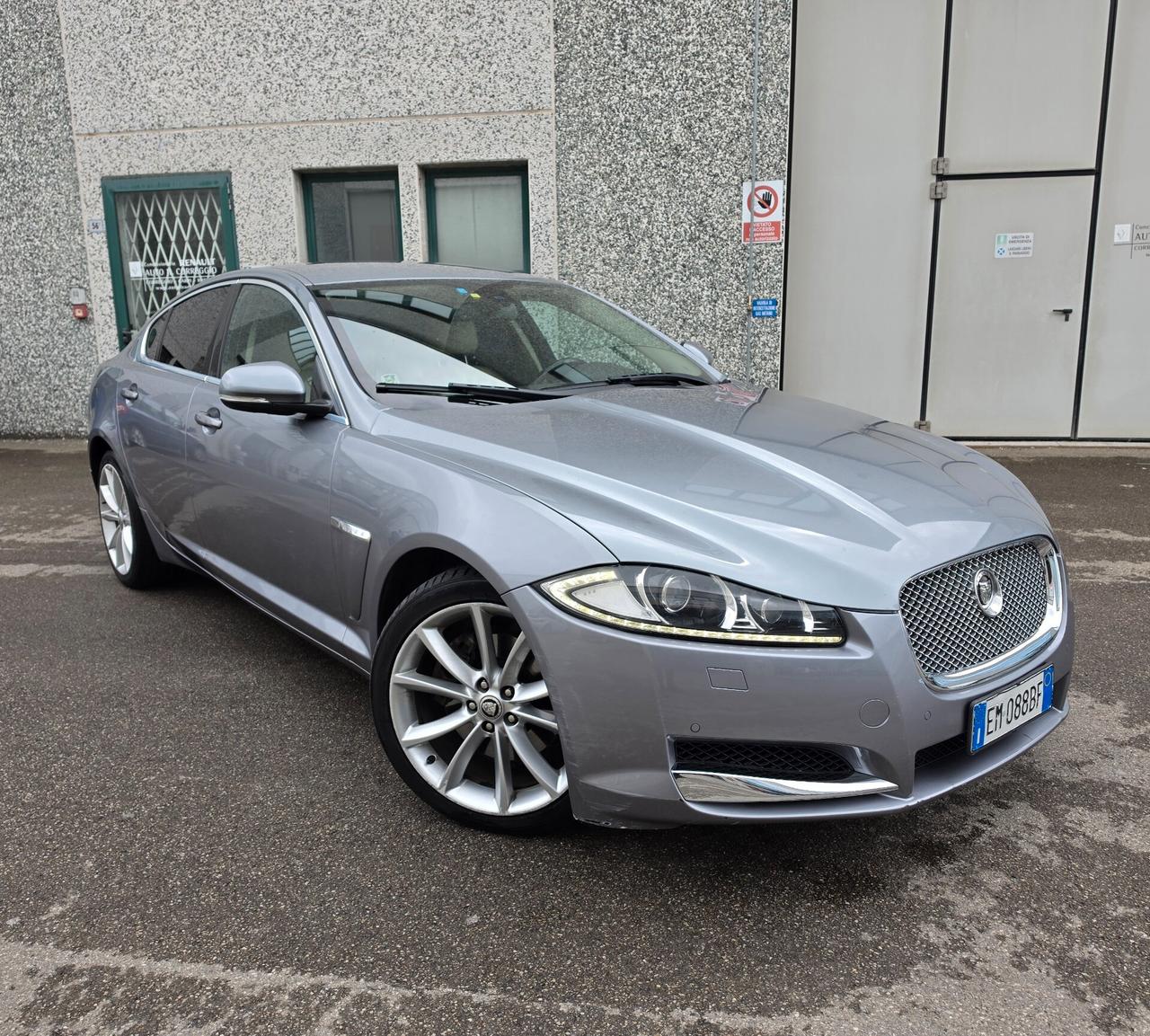 Jaguar XF 2.2 Automatica FULL OPTIONAL