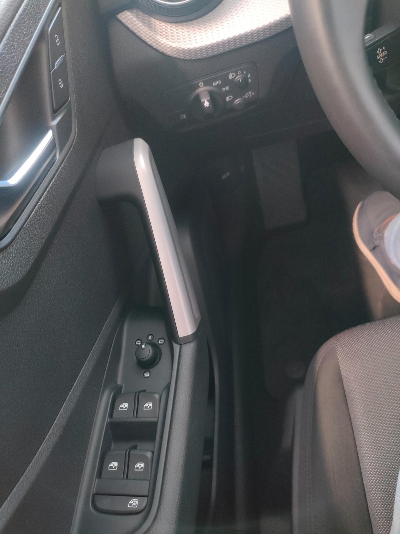 Audi Q2 30 TDI S tronic Business