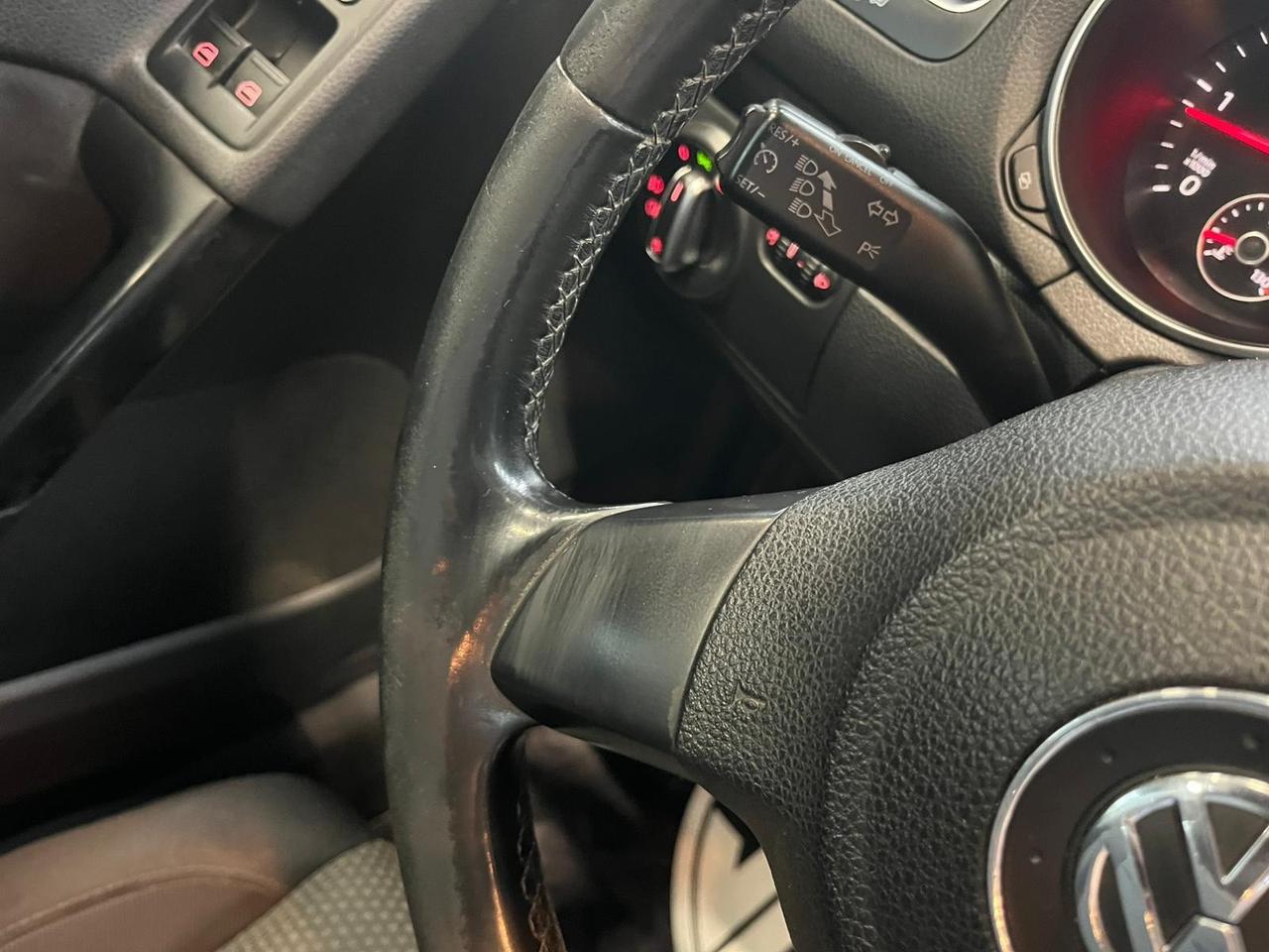 Volkswagen Golf 1.6 TDI DPF 5p. Comf. BlueM. Tech. OK NEOPATENTATI