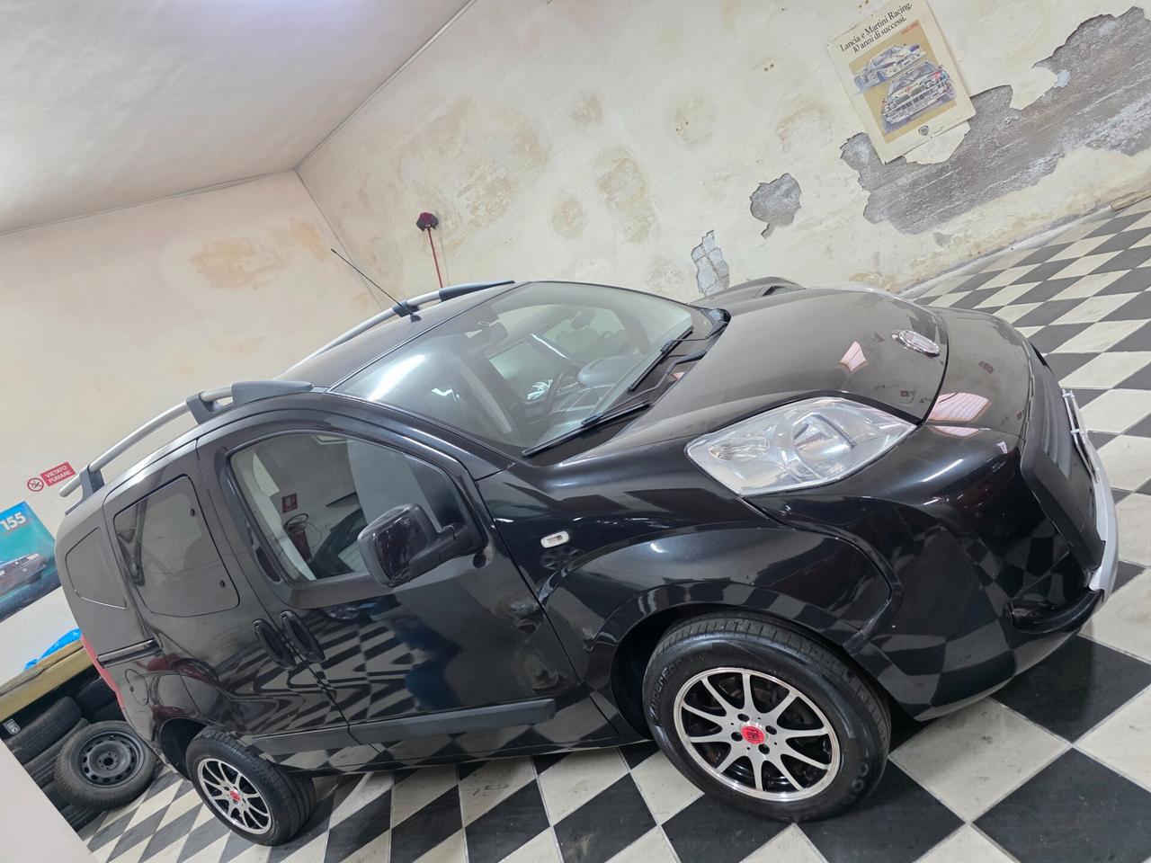 Fiat Qubo 1.3 MJT 75 CV Trekking