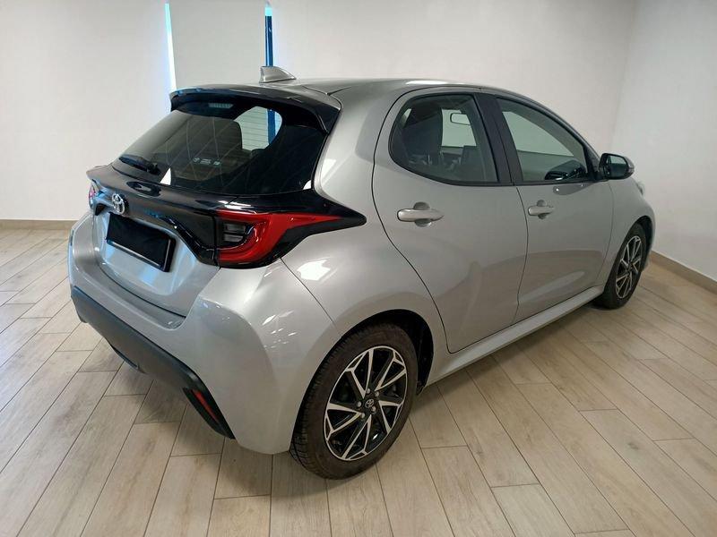 Toyota Yaris 4ª serie 1.0 5 porte Active