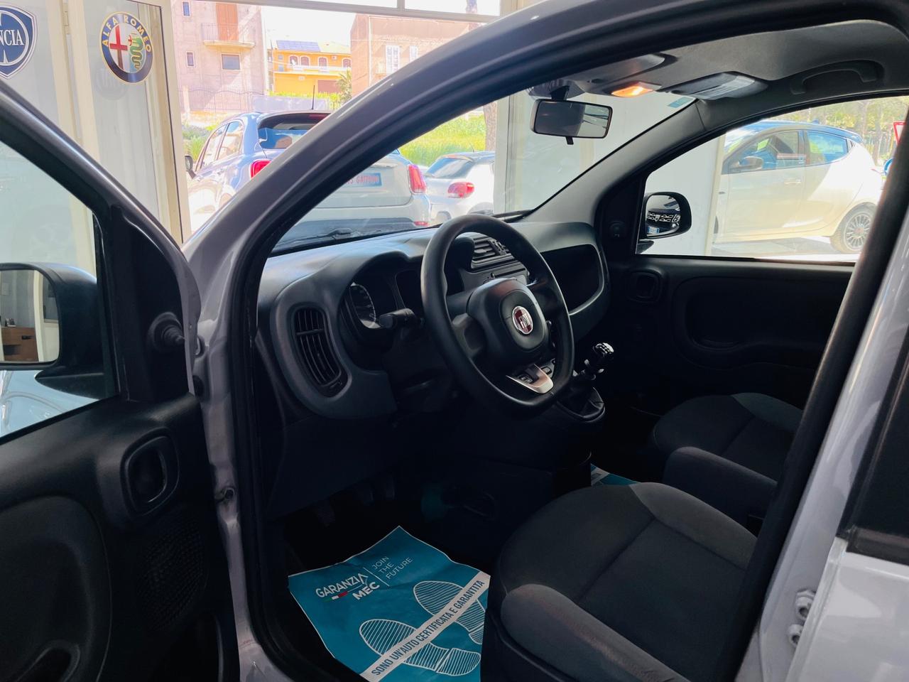 Fiat Panda 1.2 benzina 69cv anno 2018 italiana