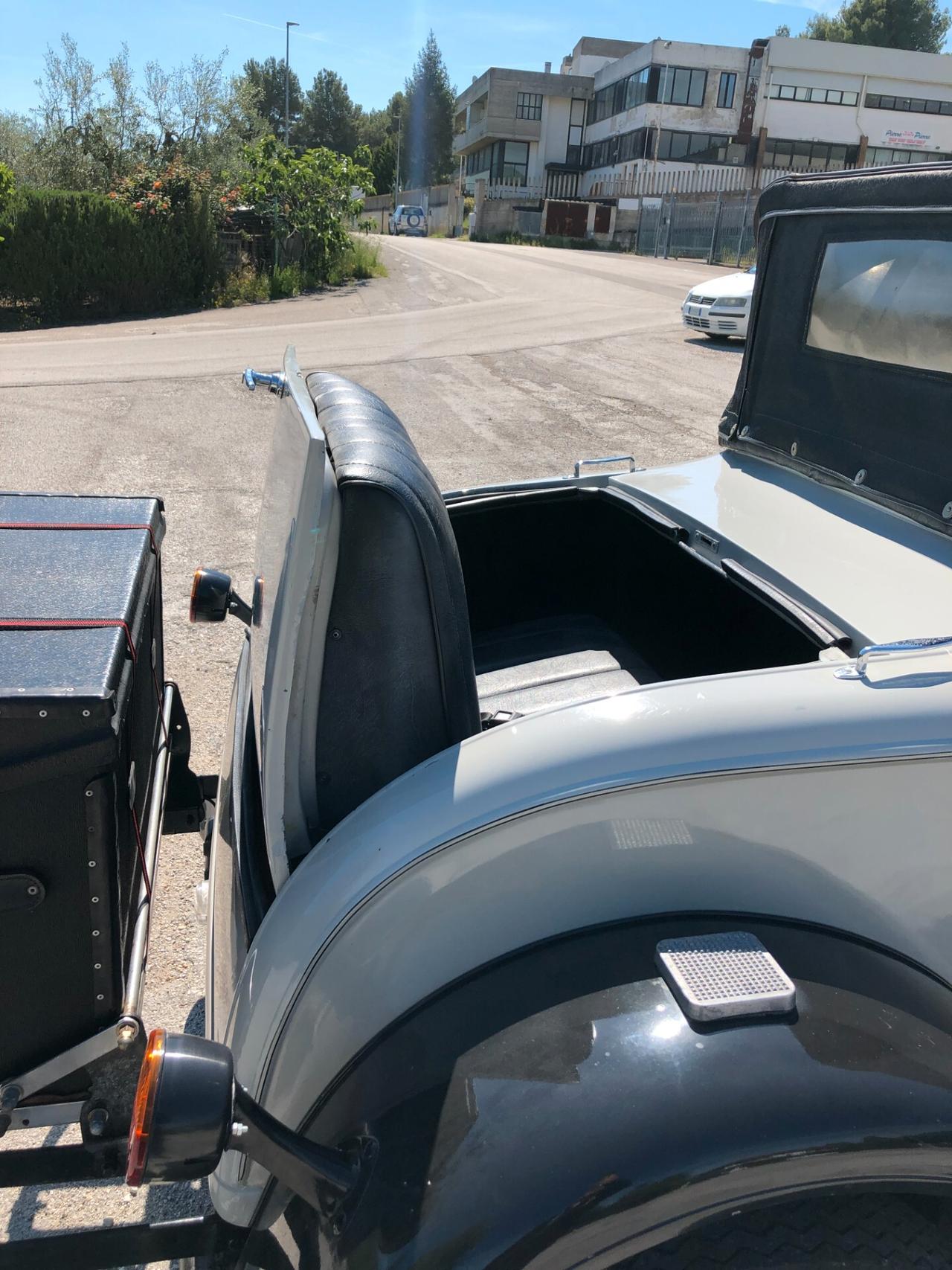 FORD MODEL A ROADSTER