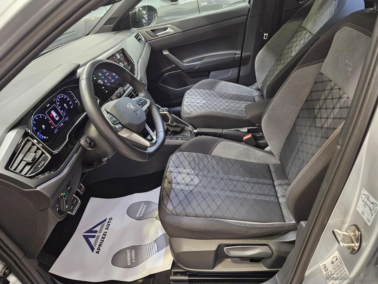 VOLKSWAGEN Taigo 1.0 TSI 110 CV DSG R-Line