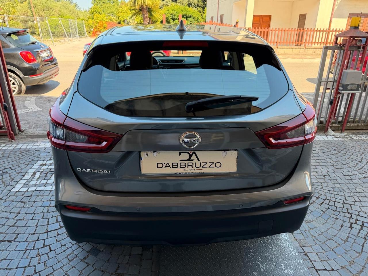 Nissan Qashqai 1.5 dCi 115 CV CAMBIO AUTOMATICO