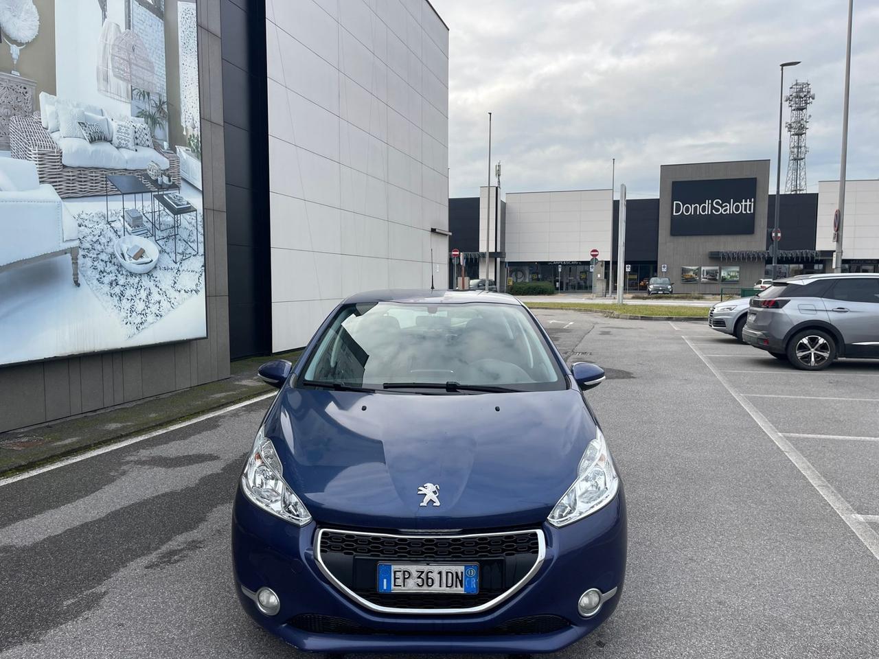 Peugeot 208 1.6 e-HDi 92 CV Stop&Start 5 porte Allure