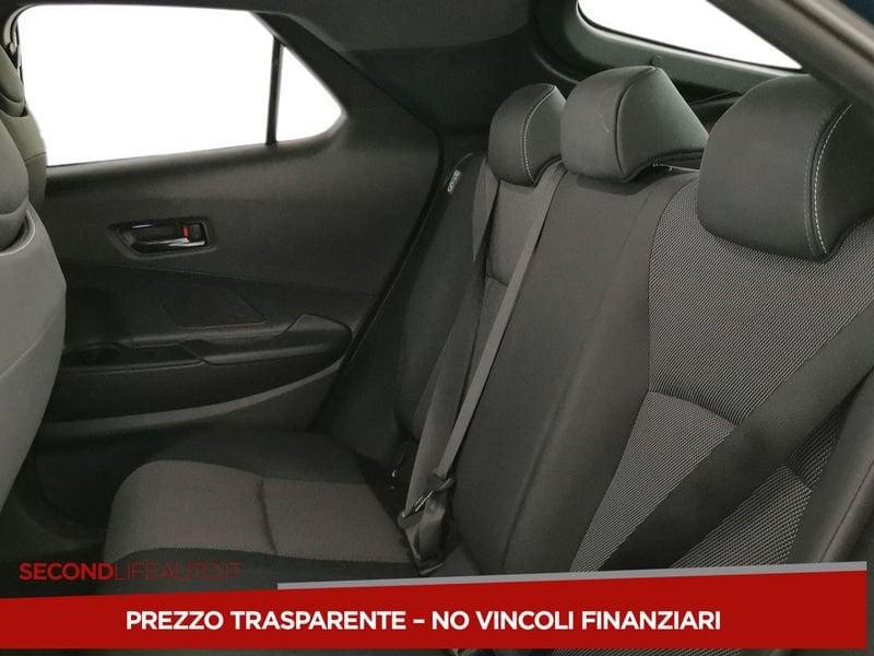 Toyota C-HR 1.8 hev Lounge fwd e-cvt