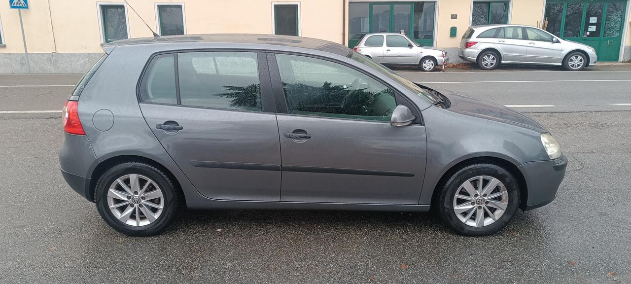 Volkswagen Golf 1.9 TDI 5p. Comfortline