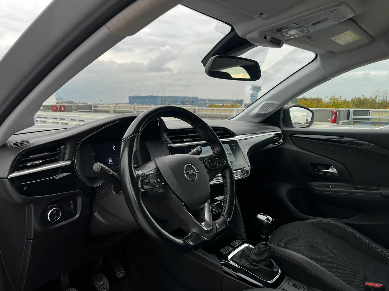 Opel Corsa 1.2 100 CV Design & Tech