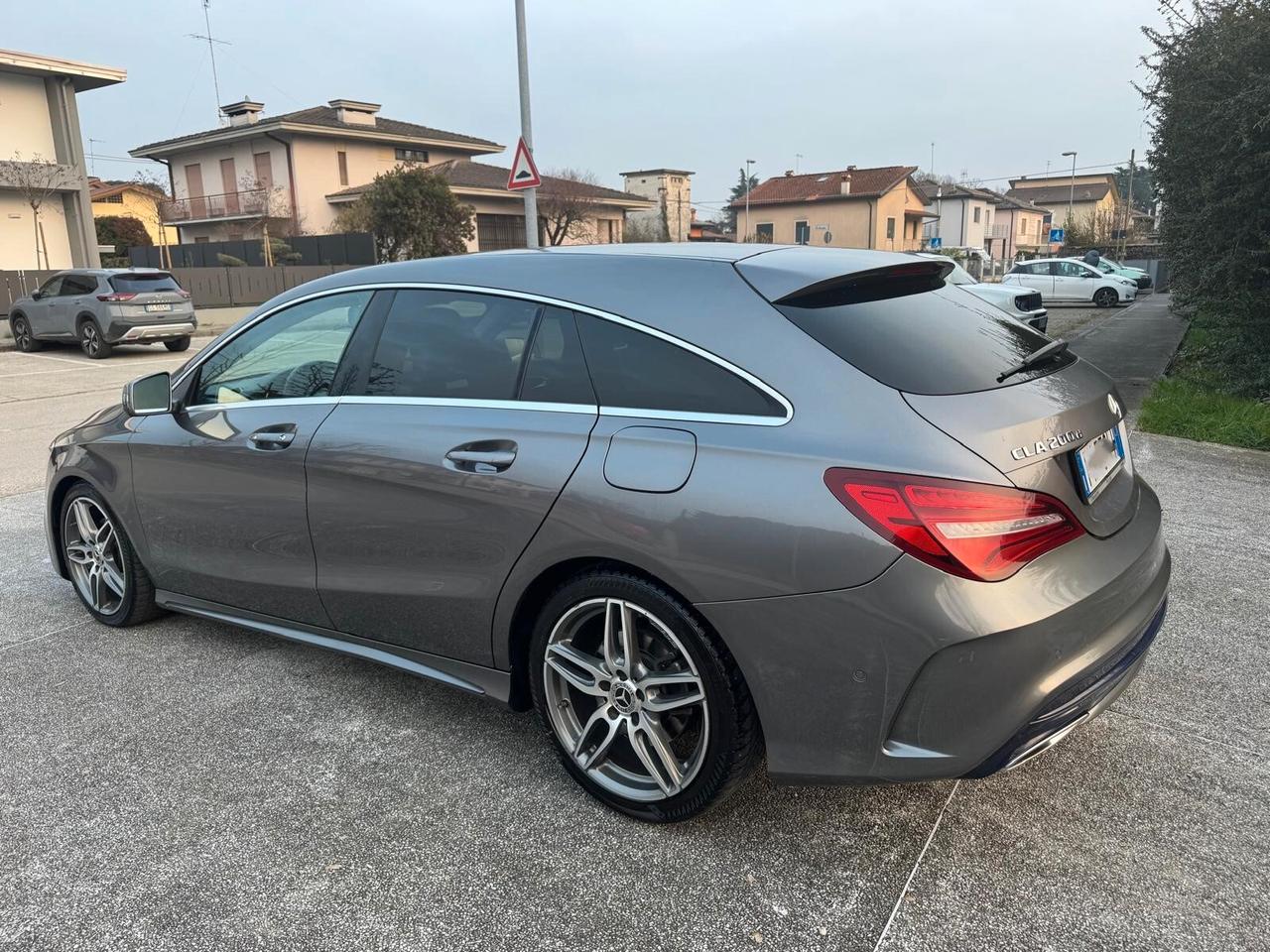 Mercedes-benz CLA 200 d S.W. 4Matic Automatic Business NEOPATENTATI