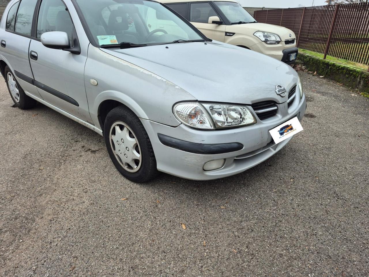 Nissan Almera Tino 5 porte 12 MESI DI GARANZIA