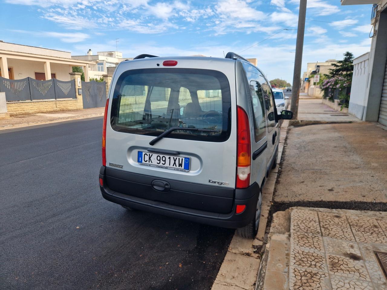 Renault Kangoo 1.2 4p. Km 131000