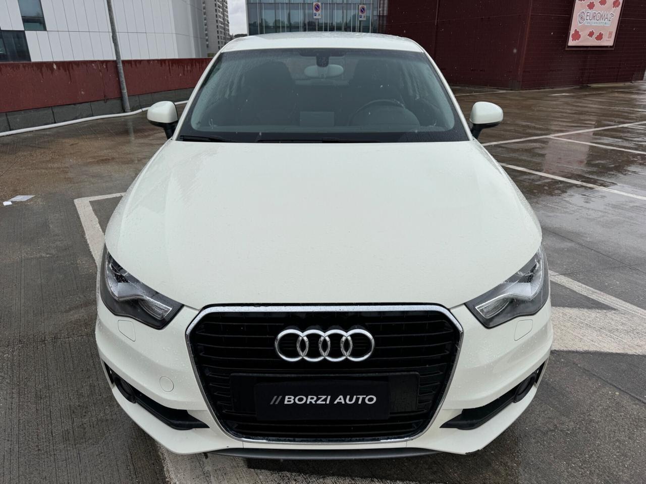 Audi A1 SPB 1.6 TDI 105cv S-Line UNIPRO! FULL!!