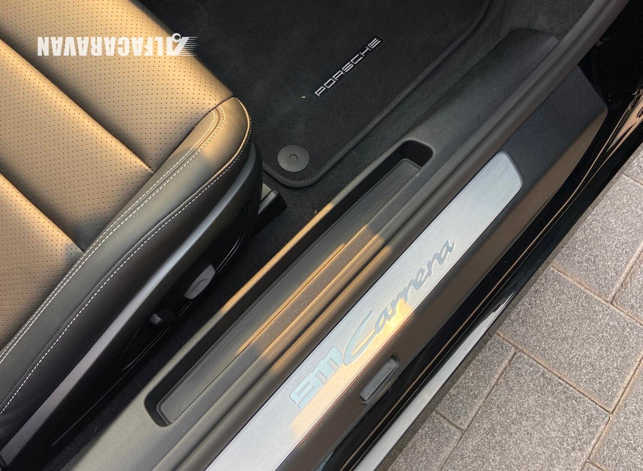 Porsche 911 992.2 Carrera KM 0