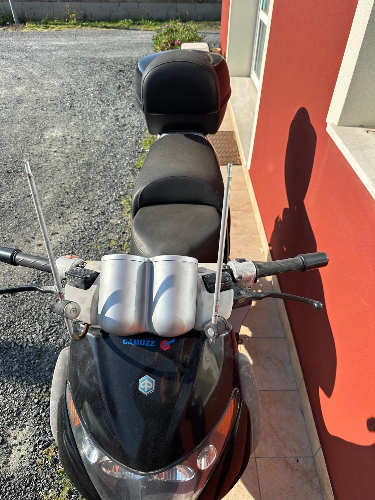 Piaggio Beverly 200