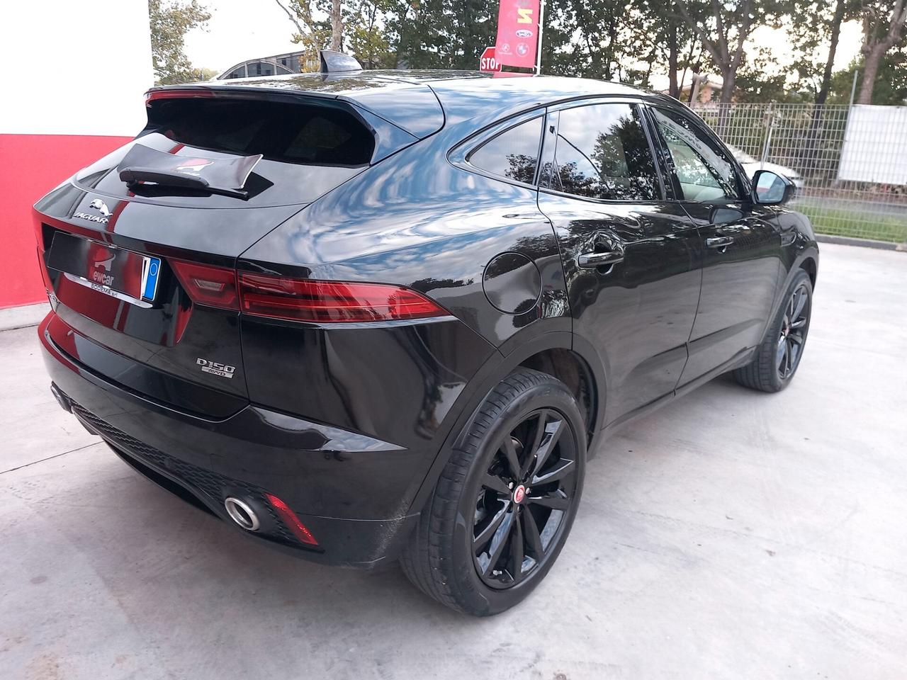 Jaguar E-Pace 2.0D 150 CV R-Dynamic S iva esposta