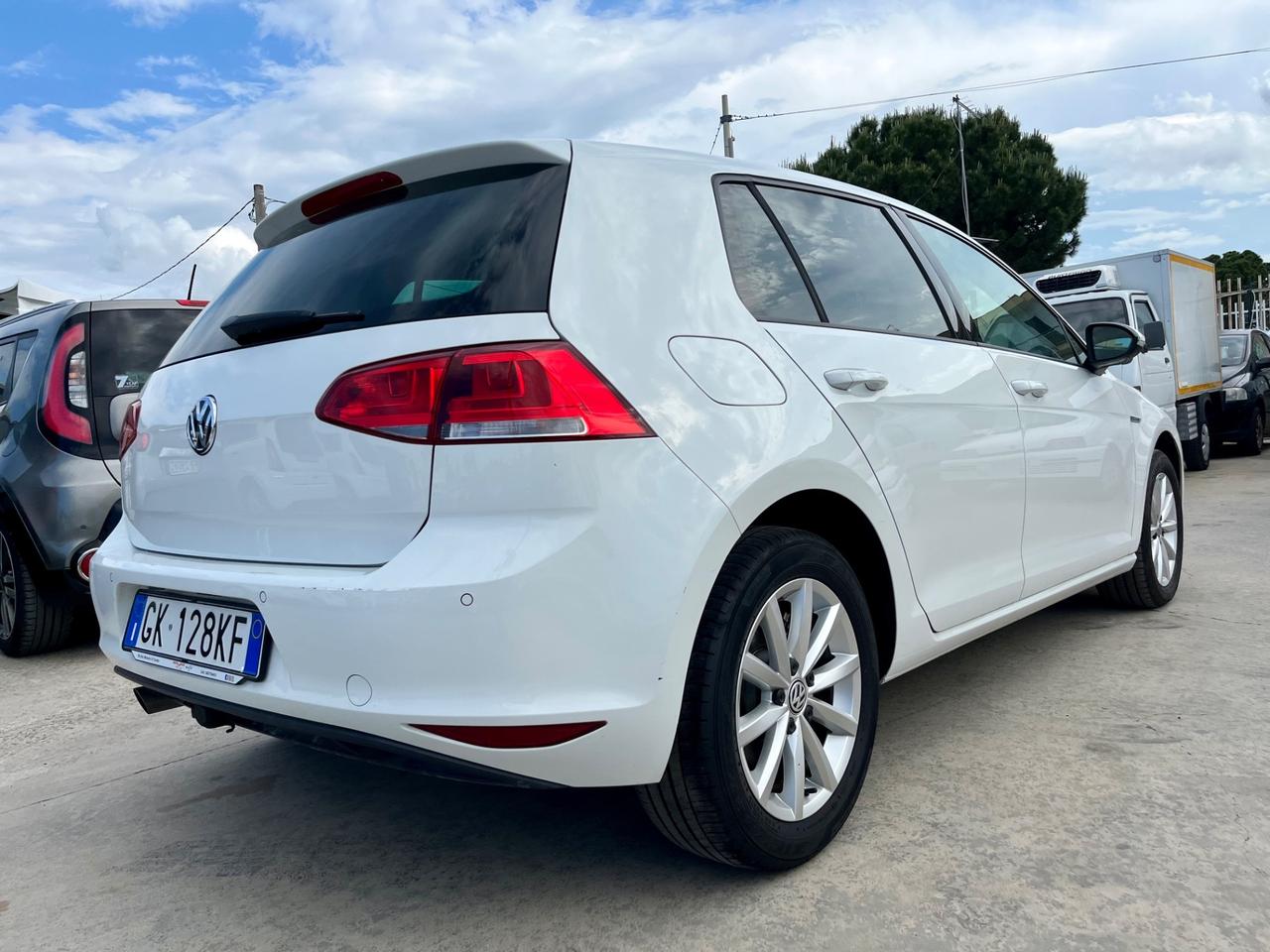 Volkswagen Golf 2.0 TDI 5p. Highline BlueMotion Technology
