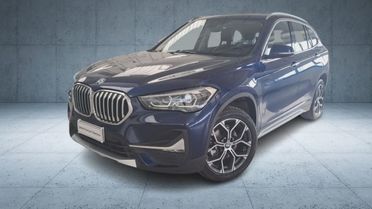 BMW X1 sDrive18d xLine Aut. + Tetto apr.