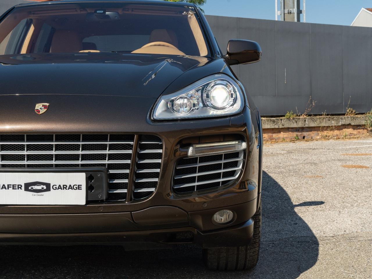 Porsche Cayenne 4.8 Turbo S