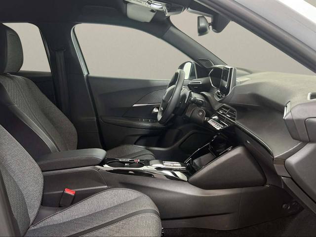 PEUGEOT 2008 PureTech 130 S&S EAT8 Allure