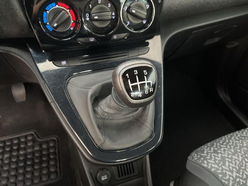 Lancia Ypsilon III 2015 1.0 firefly hybrid Silver s&s 70cv