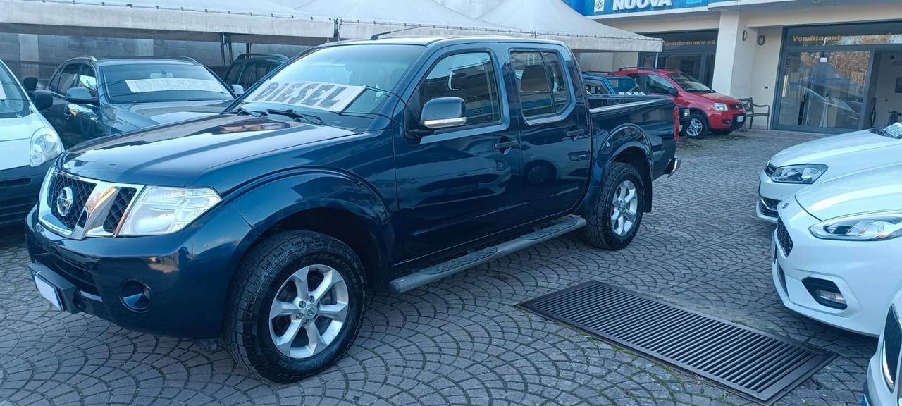 Nissan Navara 2.5 dCi 190CV 4 porte Double Cab LE