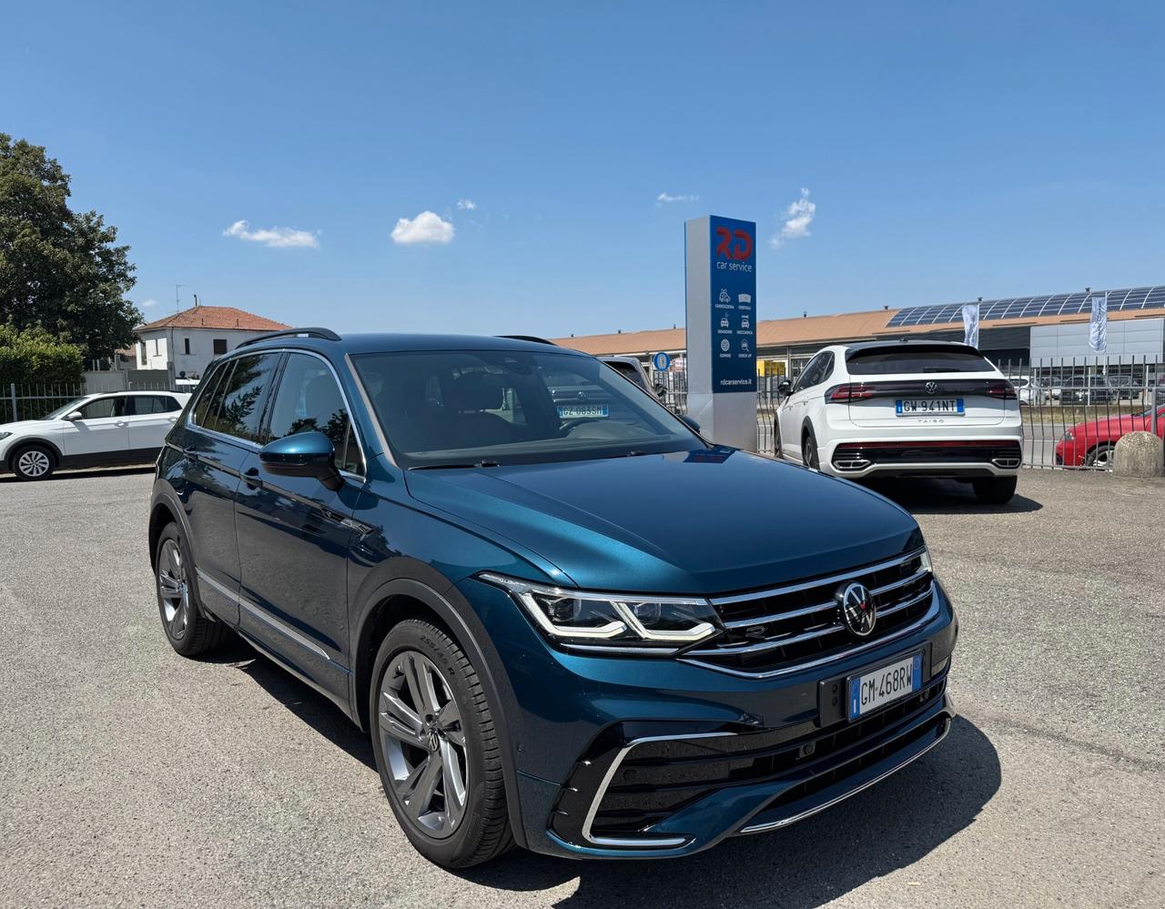 Volkswagen Tiguan 2.0 tdi R-Line 150cv DSG / NO VINCOLI