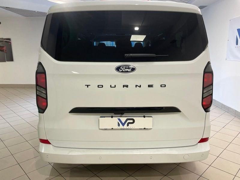 Ford Tourneo Custom 320 2.0 EcoBlue 170CV aut. PC Titanium