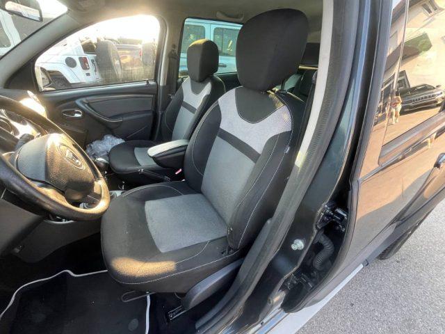 DACIA Duster 1.5 dCi 110CV S&S 4x4 Serie Speciale Lauréate Fami