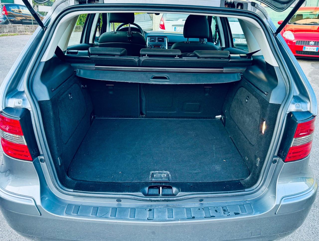 Mercedes-benz B 200 B 180 CDI Premium ok Neopatentati