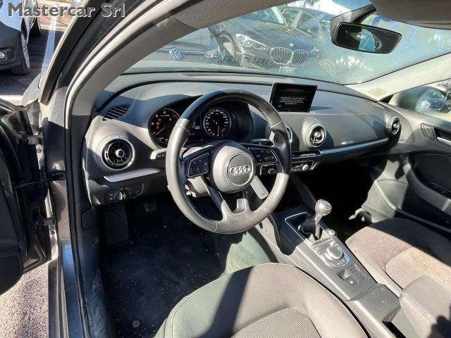 AUDI A3 A3 Sportback 1.6 tdi Business 110cv targa FE953GD